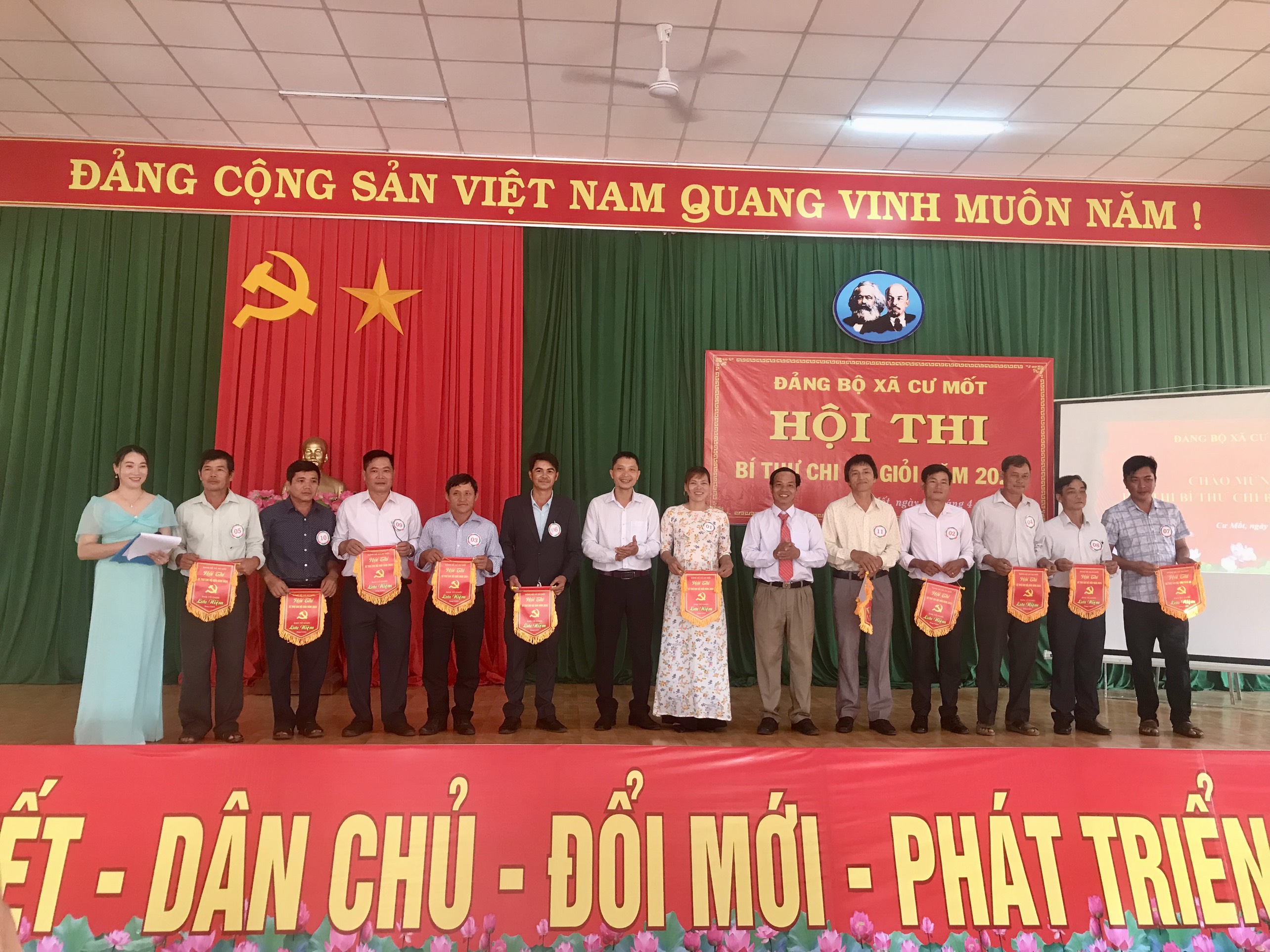 Hội thi Bí thư Chi bộ giỏi xã Cư Mốt năm 2024